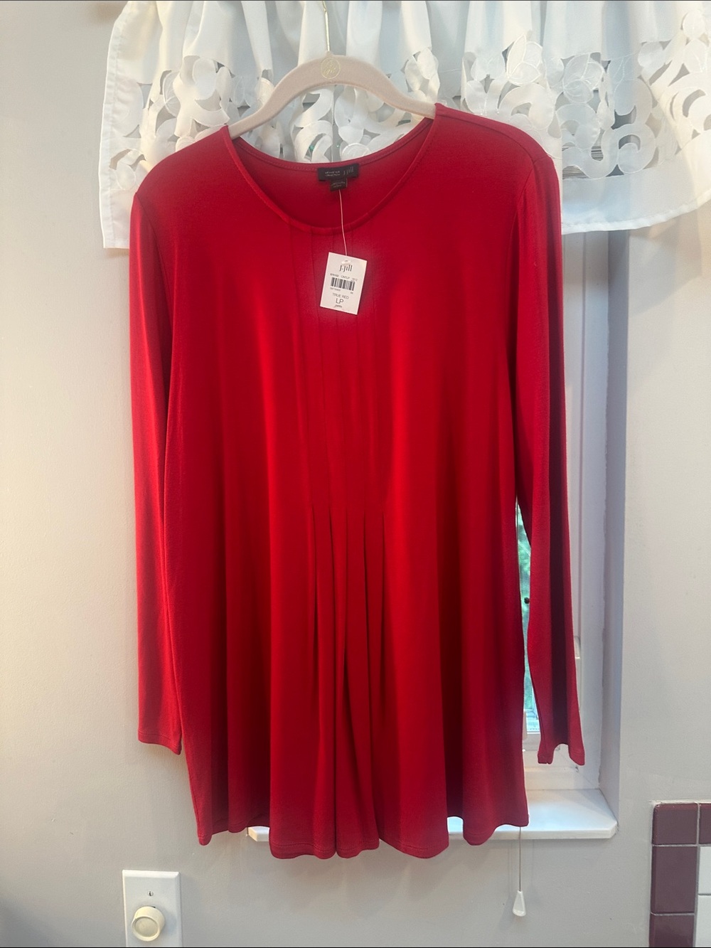 Women's J Jill True Red Long-Sleeve Pleated Front Top